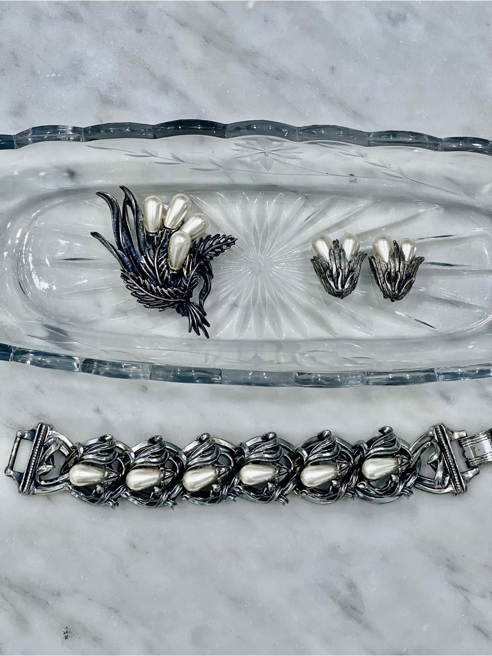 VINTAGE Botticelli Silver-Tone Bracelet, Brooch & Earring Set